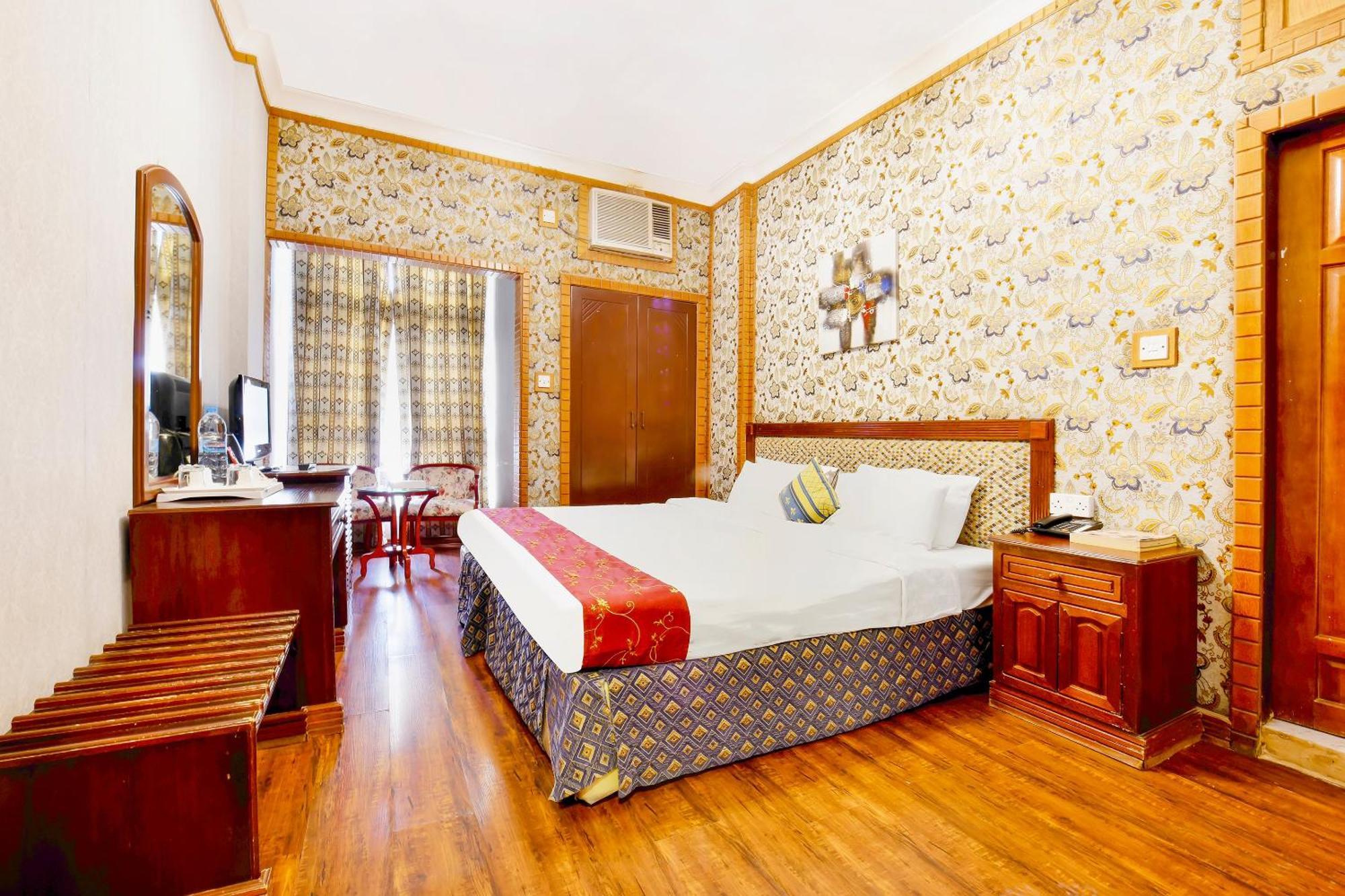 Capital O 125 Moon Plaza Hotel Al-Manamah Bagian luar foto