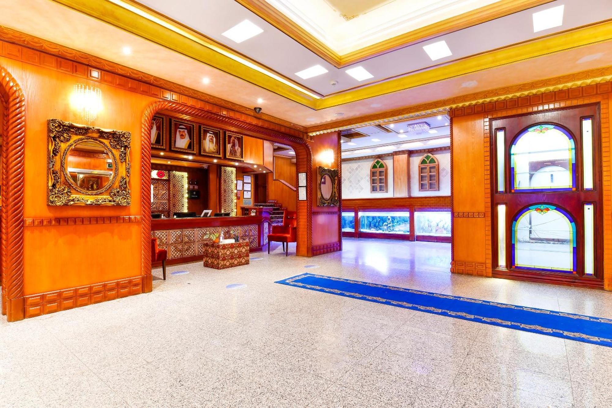 Capital O 125 Moon Plaza Hotel Al-Manamah Bagian luar foto