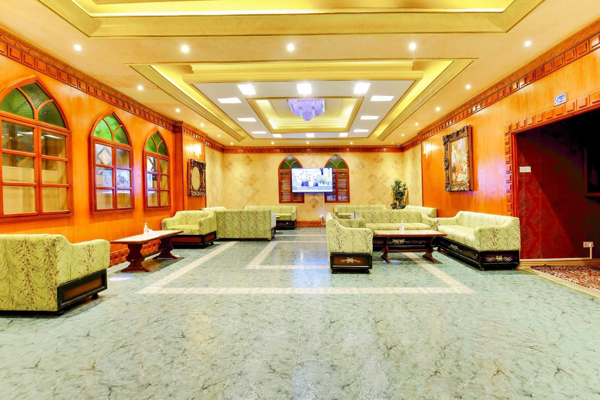 Capital O 125 Moon Plaza Hotel Al-Manamah Bagian luar foto