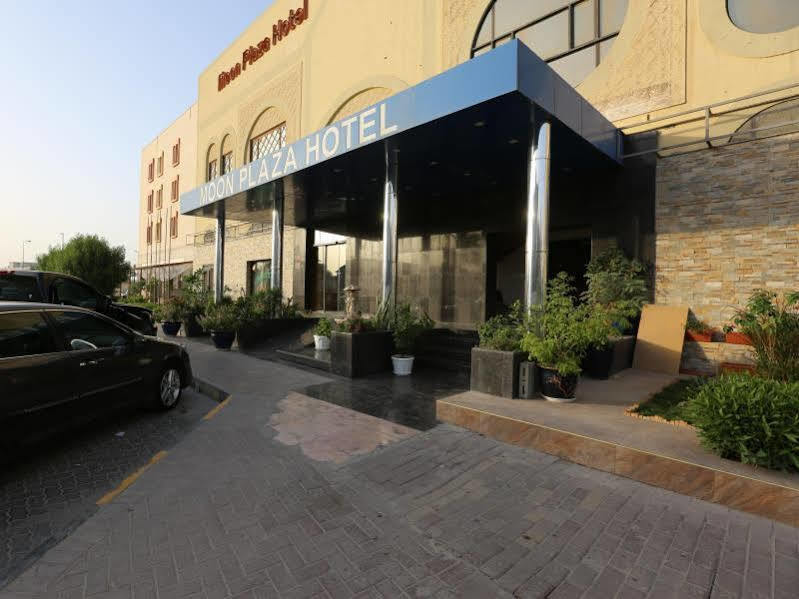 Capital O 125 Moon Plaza Hotel Al-Manamah Bagian luar foto