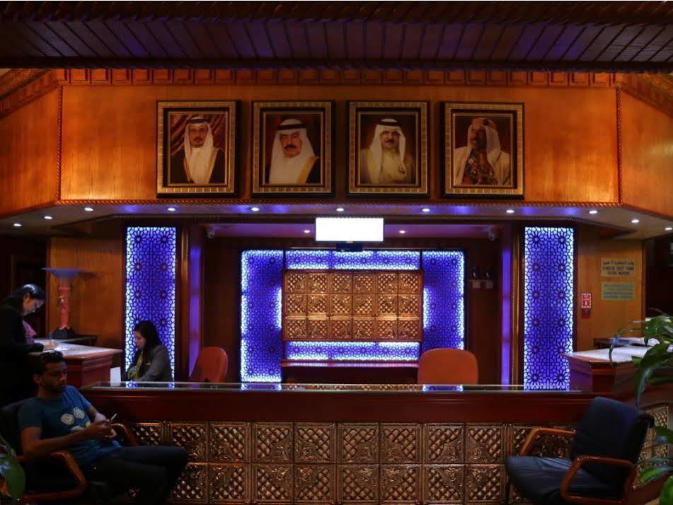 Capital O 125 Moon Plaza Hotel Al-Manamah Bagian luar foto